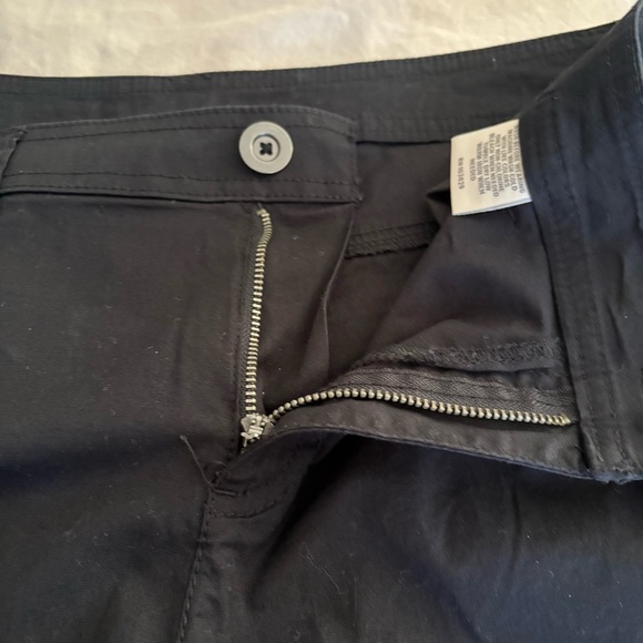 Style & Co Womens Black Cotton Blend Flat Cargo Shorts Size 12 - Picture 5 of 9
